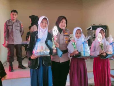 Siswa MTS Qaryatul Jihad Benteng Juara 1 Lomba Puisi HUT Bhayangkara ke-78