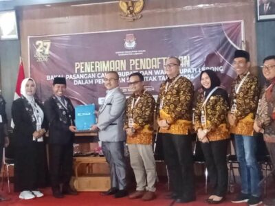 KPU Lebong Terima Berkas Pendaftaran Dua Pasangan Cabup dan Cawabup