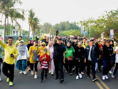 Ribuan Warga Bengkulu Antusias Ikuti Jalan Santai HUT ke-70 Agung Concern