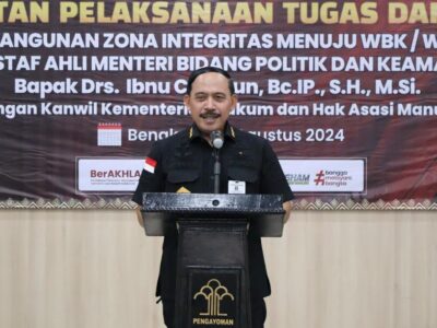 Staf Ahli Menkumham Ibnu Chuldun Beri Penguatan Strategi Pembangunan Zona Integritas