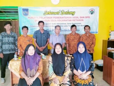 Aparatur Desa Dusun Raja Ikuti Pelatihan Pengelolaan Administrasi Desa