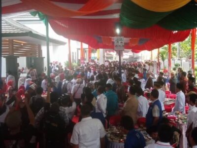 Jelang Daftar ke KPU, Arie-Sumarno Gelar Deklarasi di Kediamannya