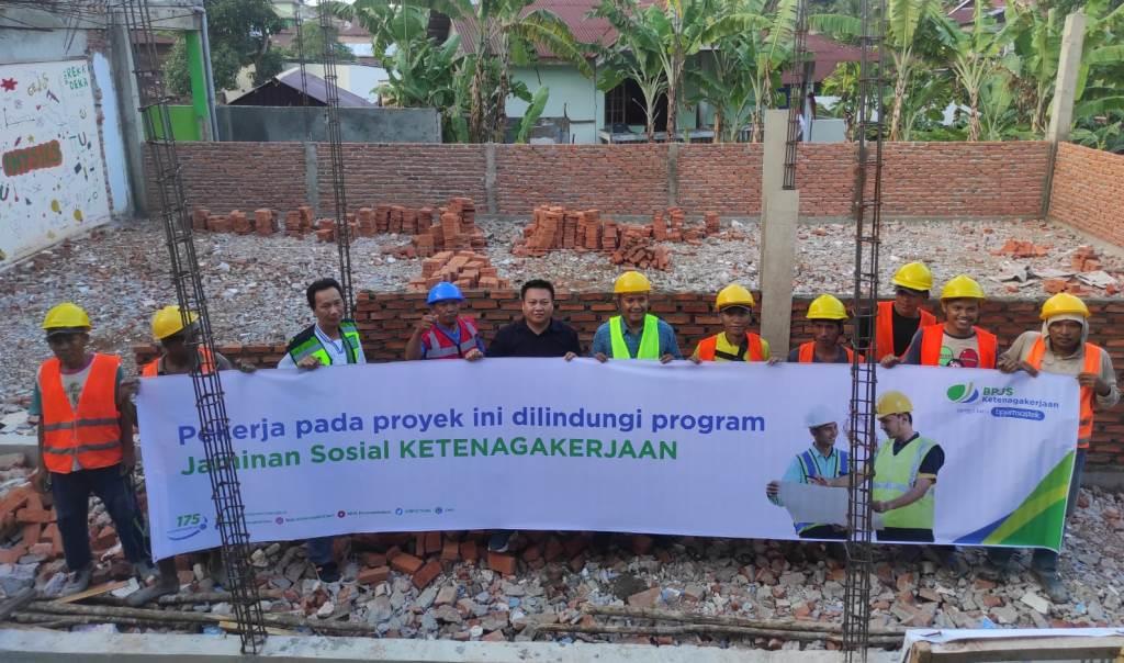 Bangun Lab SMA 4 Muhammadiyah, CV Sinergi Muda Konstruksi Daftarkan Pekerja ke BPJS