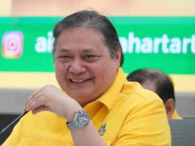 Ketum Golkar Airlangga Mengundurkan Diri
