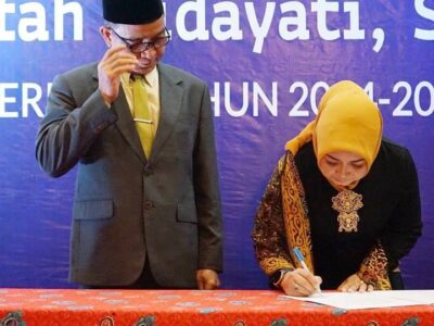 Dr Arifah Hidayanti Resmi Dilantik sebagai Rektor UNIHAZ Periode 2024 - 2028