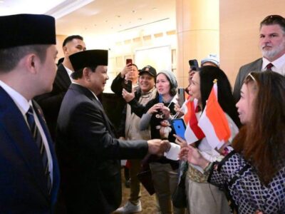 Warga Indonesia Sambut Hangat Presiden Prabowo di Amerika