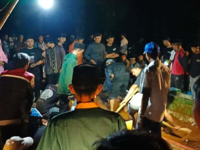 Jenazah Pemuda Seluma yang Tewas di Gunung Dempo Dimakamkan di TPU Sukaraja